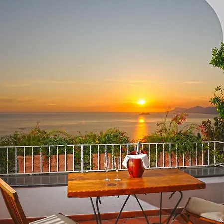 La Russelia Casa vacanze Praiano
